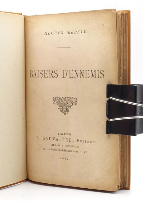 Baisers d'ennemis